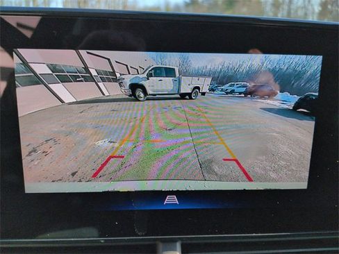 Used 2024 Chevrolet Trax ACTIV w/ Sunroof Package image 14