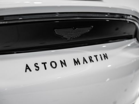 New 2026 Aston Martin DBX S image 8