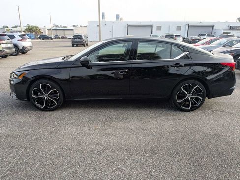 Used 2025 Nissan Altima 2.5 SR FWD image 7