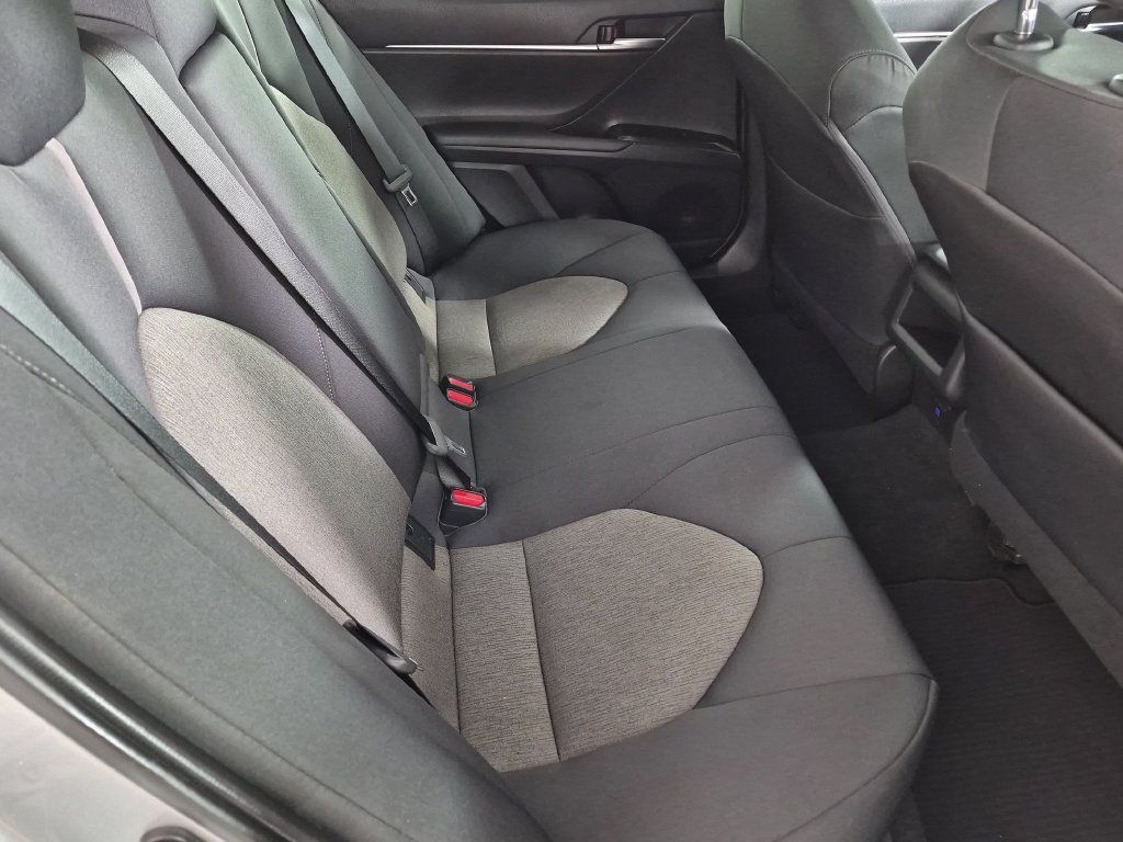 Used 2021 Toyota Camry LE FWD image 26