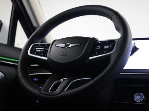 New 2026 Genesis GV70 2.5T AWD/4WD image 41