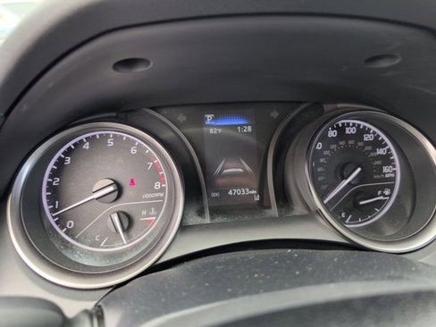 Used 2024 Toyota Camry SE image 16