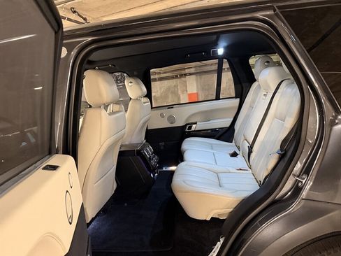 Used 2017 Land Rover Range Rover Long Wheelbase Supercharged AWD/4WD image 15