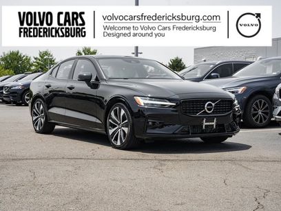 Used 2022 Volvo S60 B5 Momentum w/ Premium Package