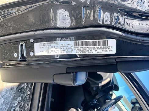 Used 2014 Jeep Cherokee Latitude w/ Comfort/Convenience Group image 29