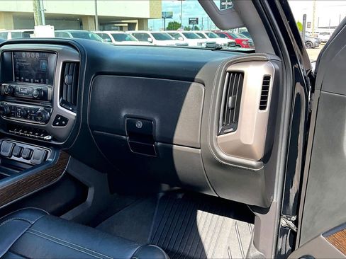 Used 2018 GMC Sierra 1500 Denali image 19