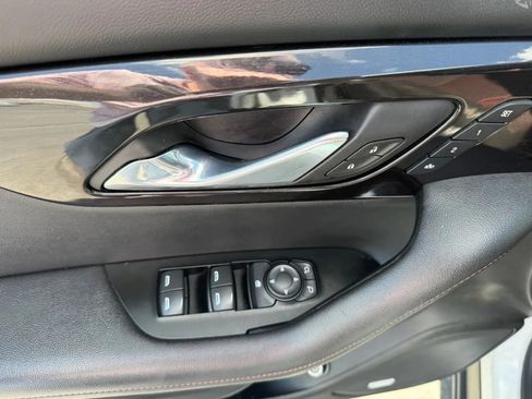 Used 2019 Chevrolet Blazer RS AWD/4WD image 10