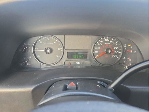 Used 2006 Ford F250 XL image 12