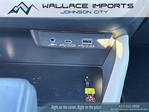 Certified 2025 Subaru Forester Limited image 31