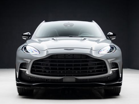 Used 2023 Aston Martin DBX 707 AWD/4WD image 8
