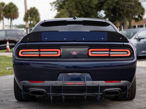 Used 2016 Dodge Challenger R/T Plus RWD image 12