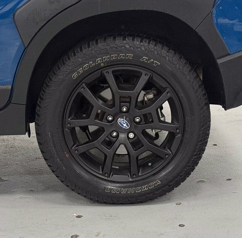 Used 2024 Subaru Crosstrek 2.5i Wilderness w/ Crosstrek Mirror Package AWD/4WD image 8