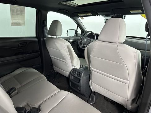 Used 2022 Honda Passport EX-L image 28