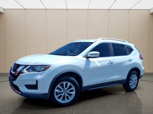 Used 2020 Nissan Rogue SV AWD/4WD image 2