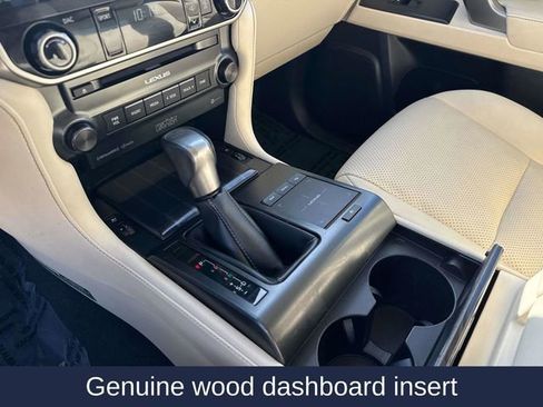 Used 2023 Lexus GX 460 Luxury image 30