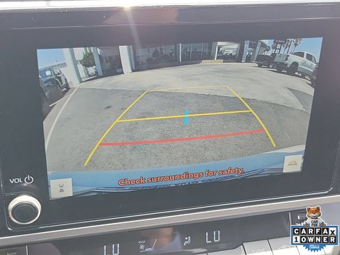 Used 2025 Toyota Camry SE FWD image 29