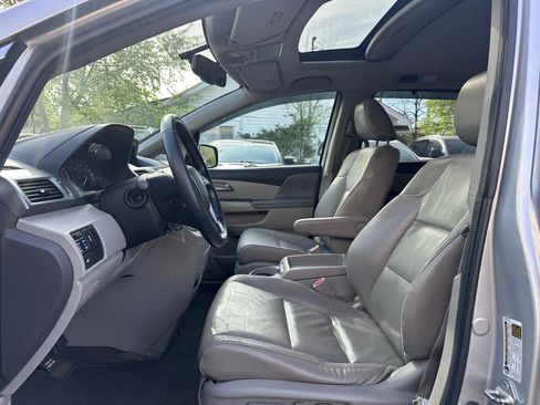 Used 2012 Honda Odyssey EX-L image 11