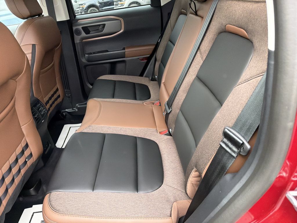 New 2026 Ford Bronco Sport Outer Banks w/ Outer Banks Tech Package+ AWD/4WD image 13