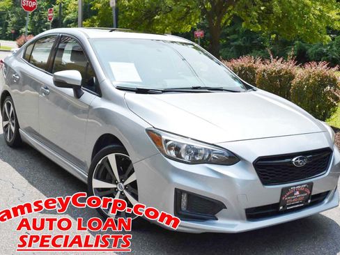 Used 2017 Subaru Impreza 2.0i Sport AWD/4WD image 2
