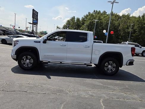 Used 2026 GMC Sierra 1500 SLT AWD/4WD image 4