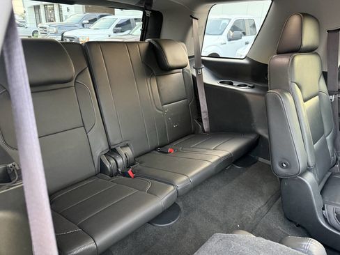 Used 2017 Chevrolet Tahoe Premier RWD image 17