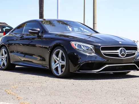 Used 2016 Mercedes-Benz S 63 AMG 4MATIC Coupe image 3