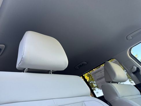 New 2026 Hyundai Santa Fe SEL image 16