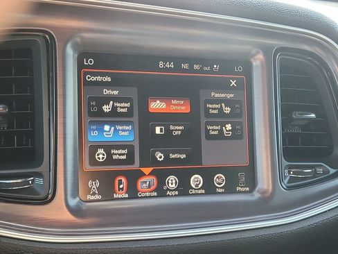 Used 2016 Dodge Challenger SXT Plus RWD image 21