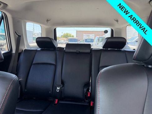 Used 2023 Toyota 4Runner TRD Off-Road Premium w/ Off Road Premium Plus Package AWD/4WD image 8