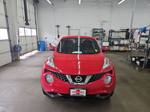 Used 2016 Nissan Juke SV w/ Technology Package AWD/4WD image 5