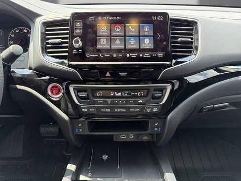Used 2026 Honda Ridgeline Black Edition image 17