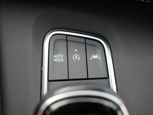 Used 2023 Cadillac Escalade Premium Luxury w/ Performance Package AWD/4WD image 24