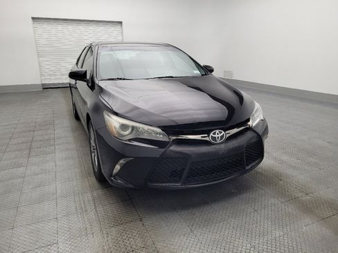 Used 2015 Toyota Camry SE image 14
