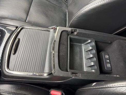 Used 2019 Dodge Charger SRT Hellcat w/ Navigation & Travel Group RWD image 19
