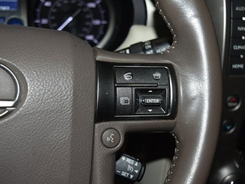 Used 2014 Lexus GX 460 w/ Premium Package image 10