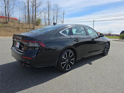 New 2026 Honda Accord Touring image 6