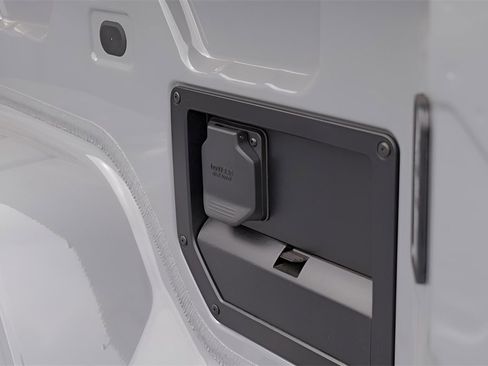 New 2026 GMC Sierra EV Elevation image 30