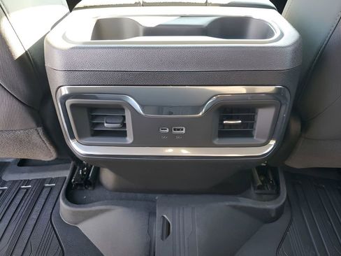 New 2026 GMC Sierra 1500 Elevation image 21