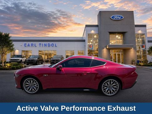 Certified 2025 Ford Mustang GT Premium RWD image 5
