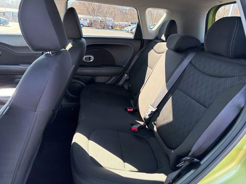 Used 2016 Kia Soul image 21