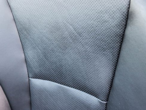 Certified 2025 Honda Accord Touring image 24