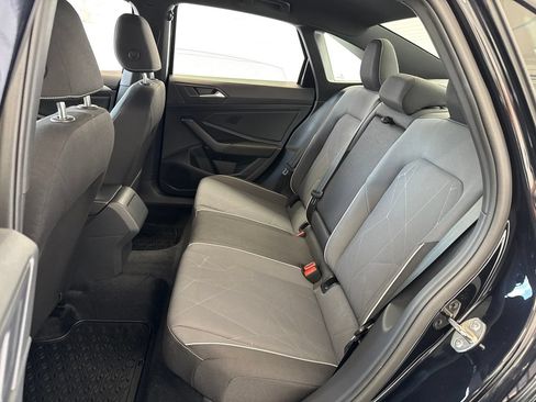 Used 2025 Volkswagen Jetta Sport FWD image 36