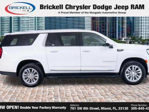 Used 2024 GMC Yukon XL SLT RWD image 8
