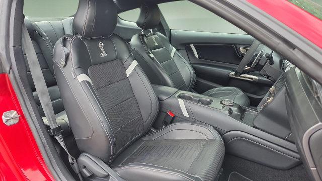 Used 2020 Ford Mustang Shelby GT500 RWD image 14