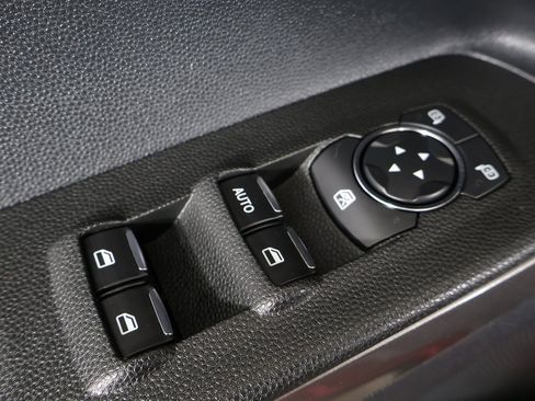 Used 2020 Ford EcoSport SE image 34