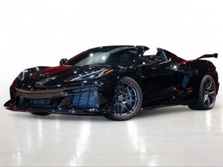 Used 2025 Chevrolet Corvette Z06 w/ Z07 Performance Package RWD video 1
