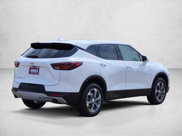 Used 2025 Chevrolet Blazer LT AWD/4WD image 5