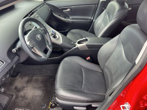 Used 2015 Toyota Prius Persona Series image 17