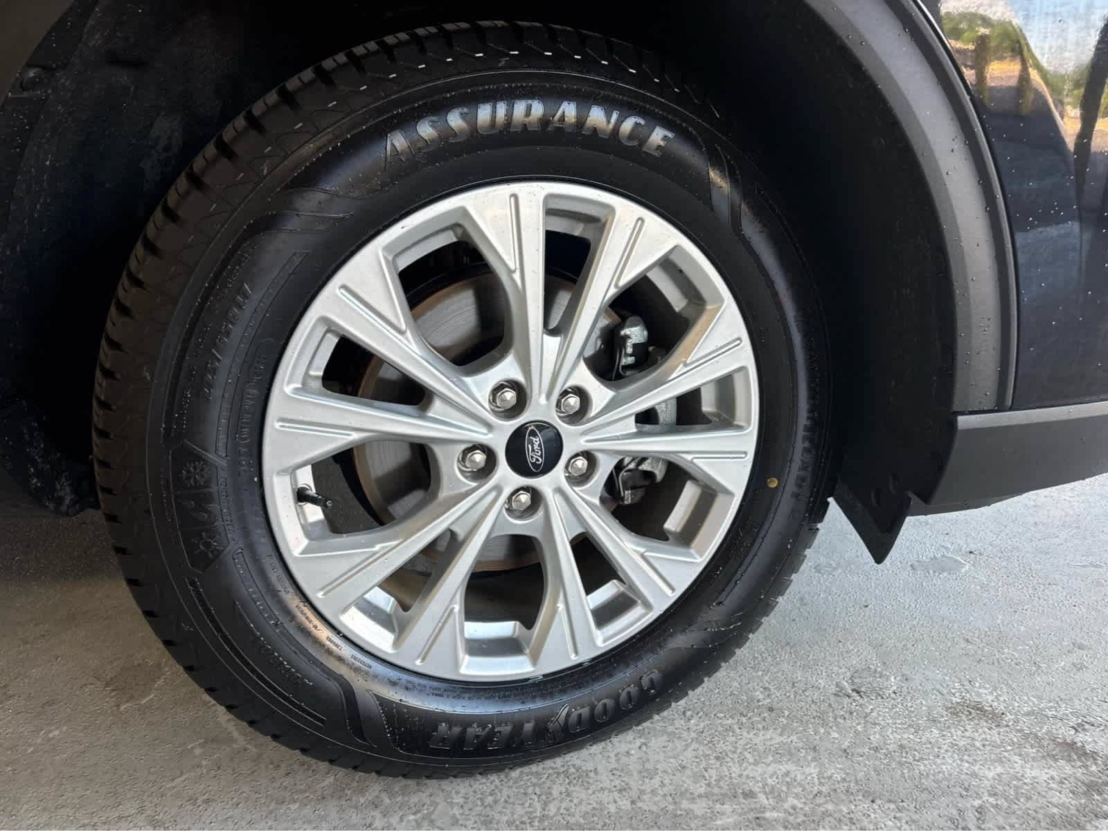 Certified 2024 Ford Escape Active AWD/4WD image 42