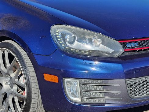Used 2012 Volkswagen GTI 4-Door image 28